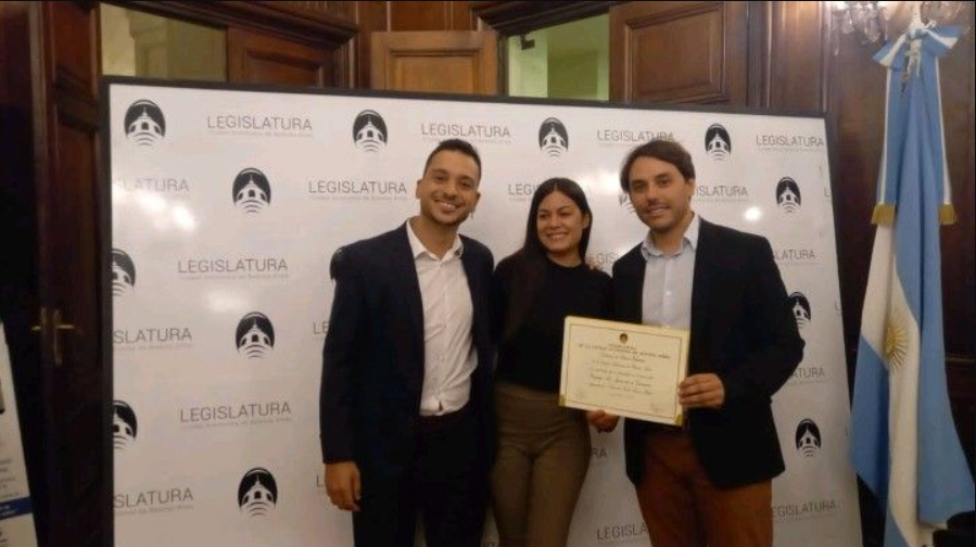 Reconocimiento de la Legislatura Porteña al curso Youth Advisors on Site