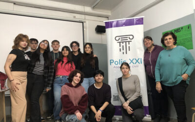 Ciberpibes en su primera charla en el Instituto Tomás Devoto